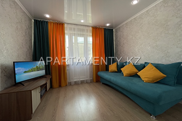 1-room apartment, Zhumabaeva 107