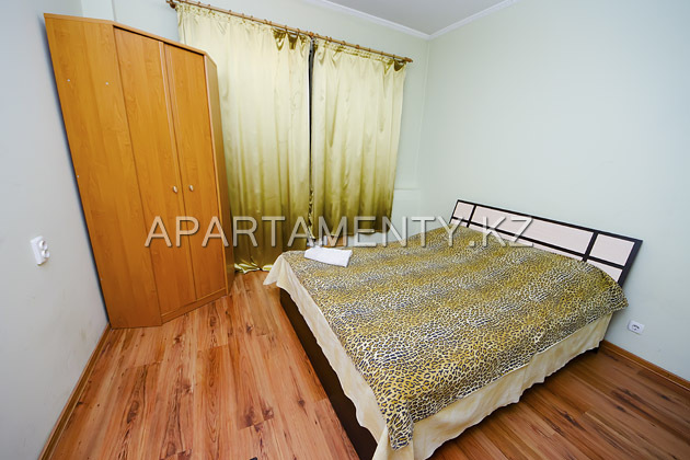 2-roomed apartment by the day, st. Makatayeva 28