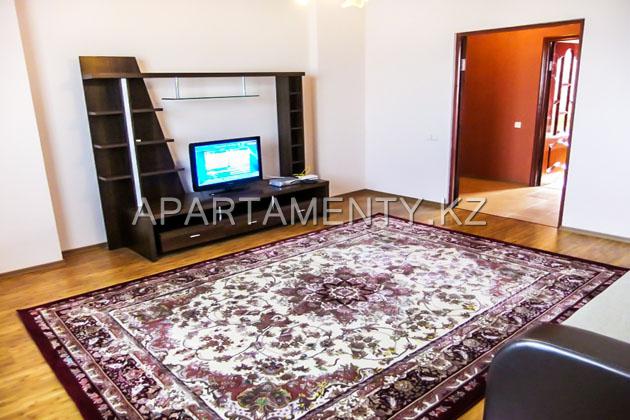 1-room apartment for daily rent, ul. Bukhar Zhyrau