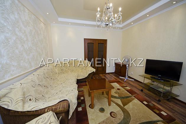 2-room apartment for daily rent, Mira str. 18