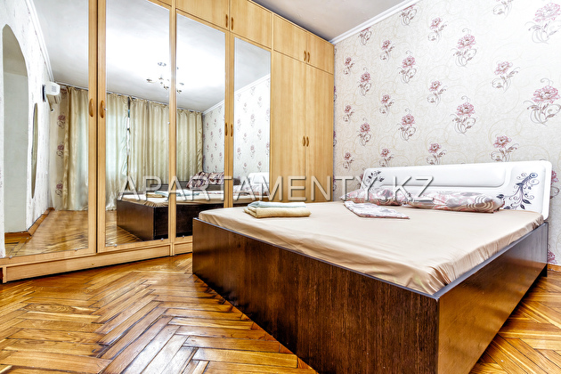 1-room apartment, Panfilov str., 151