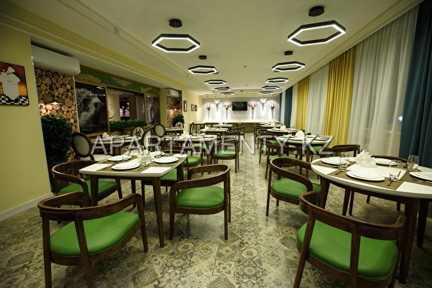 Ресторан GREEN Which HOTEL