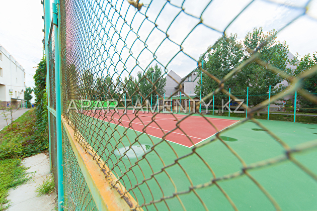 Tennis Court 