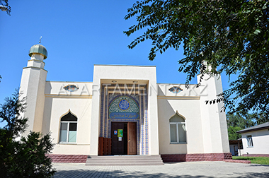 Мечеть в Алаколе