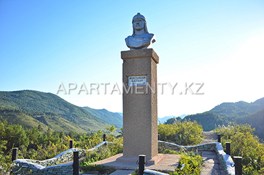 Zhasybay batyr monument, Bayanaul