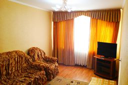 Двухкомнатная в центре Актобе