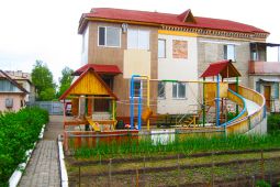 Коттедж посуточно