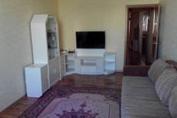 2-bedroom apartment daily