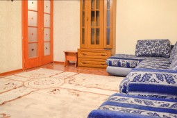 2-bedroom apartment daily