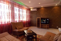 Квартира-студия посуточно