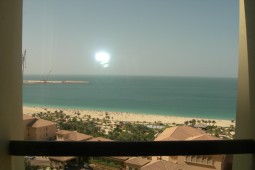 Четырехкомнатная квартира у моря