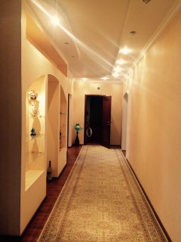 Трехкомнатная элитная квартира в центре