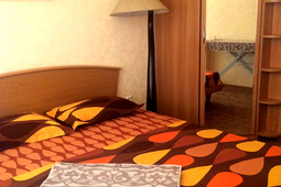 трехкомнатная квартира посуточно