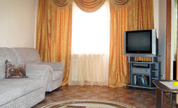 2-bedroom apartment daily