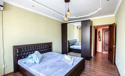 Трехкомнатная квартира посуточно