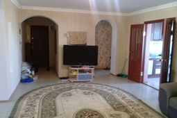 6-комнатная квартира посуточно, Актобе