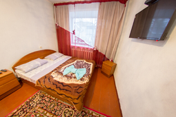 1-room apartment for daily rent, Buketova str. 30