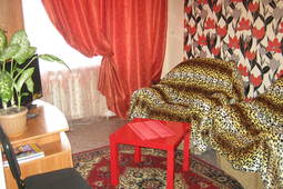 1-комнатная квартира посуточно, ул.Ауэзова 150