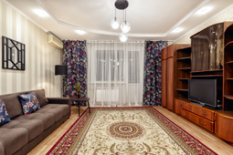 2-room apartment for daily rent, Samal-2, d. 78