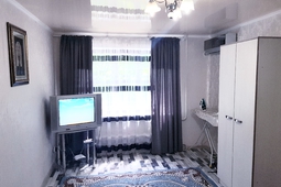 1-room apartment in Shymkent