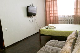 1-room apartment, 52 Nazarbayev Ave.