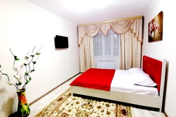 1-комн. квартира посуточно, мкр.Батыс-2