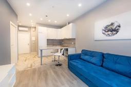 2-room apartment for daily rent in 12 mkr.