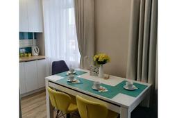 3-room apartment, 38B Sankibay Batyr Str.