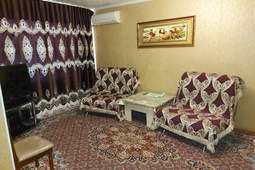 2-комнатная квартира посуточно, Мира 30