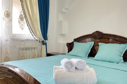 3-комнатные апартаменты посуточно, Сарыарка 40