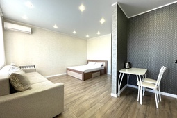 1-room apartment for daily rent, Zhabaeva 44/4 63