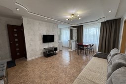 Cozy two-bedroom apartment for daily rent in Pavlo