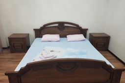 2-комнатная квартира посуточно, пр.Абая 28А