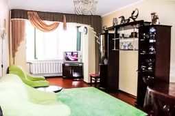 Трехкомнатная квартира посуточно