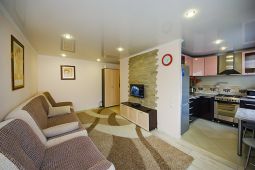 2-комнатная квартира посуточно, ул.Ермекова 18