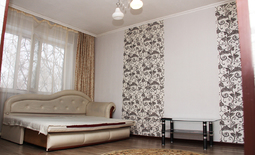 1-комнатная квартира посуточно, ул. Лободы д. 33