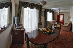 "Grand Park Esil" hotel