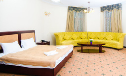 Отель "Parasat Hotel & Residence"