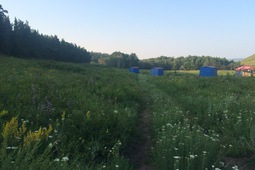 Кемпинг поляна «Три Пещеры»